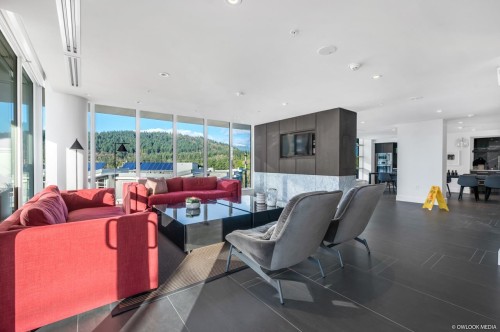 2607-567 Clarke Road, Coquitlam, BC 