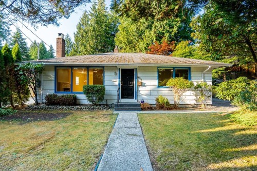 3084 Paisley Road  North Vancouver, BC V7R 1C8