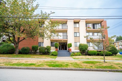 306-505 Ninth Street  New Westminster, BC V3M 3W6