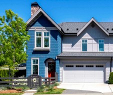 101-3517 Baycrest Avenue  Coquitlam, BC V3B 0S3