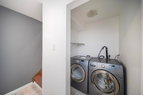 3063 Rosemont Drive, Vancouver, BC 