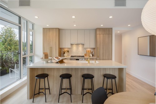 407-2385 Emery Court, North Vancouver, BC 