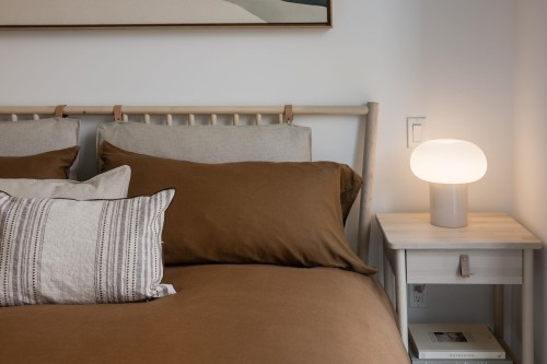 407-2385 Emery Court, North Vancouver, BC 