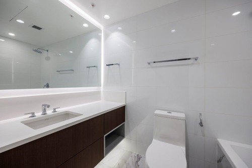 1008-1632 Lions Gate Lane, North Vancouver, BC 