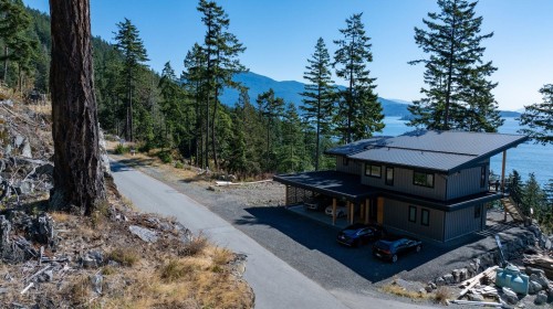 747 Seymour Bay, Bowen Island, BC 