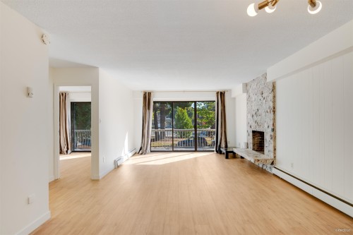 4565 9Th Avenue W, Vancouver, BC 