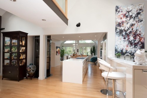 5480 Keith Road, West Vancouver, BC 