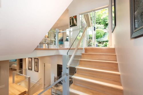 5480 Keith Road, West Vancouver, BC 