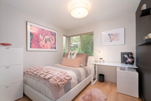 5480 Keith Road, West Vancouver, BC 