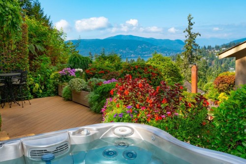 5480 Keith Road, West Vancouver, BC 