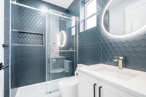 2972 7Th Avenue E, Vancouver, BC 