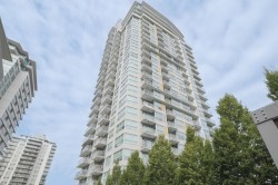 810-125 14th Street E North Vancouver, BC V7L 0E6
