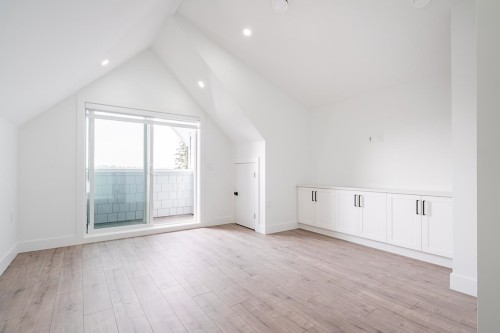 2970 7Th Avenue E, Vancouver, BC 