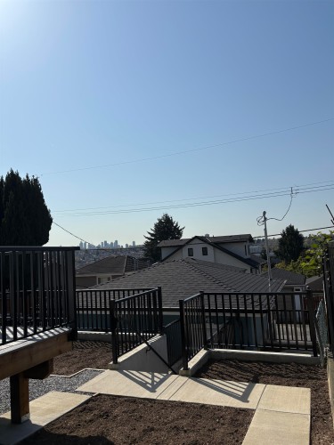 2970 7Th Avenue E, Vancouver, BC 