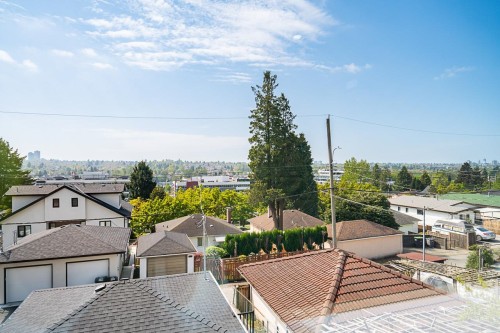 2970 7Th Avenue E, Vancouver, BC 