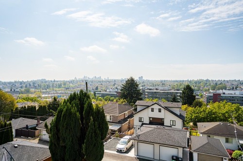 2970 7Th Avenue E, Vancouver, BC 