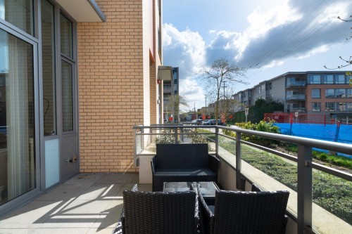 2063 10Th Avenue W, Vancouver, BC 