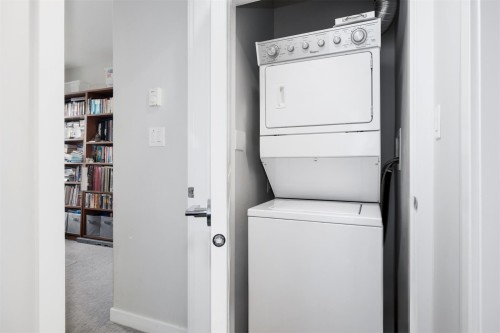 2502-3093 Windsor Gate, Coquitlam, BC 