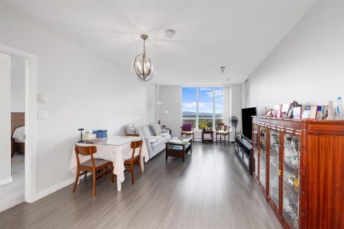 2502-3093 Windsor Gate, Coquitlam, BC 