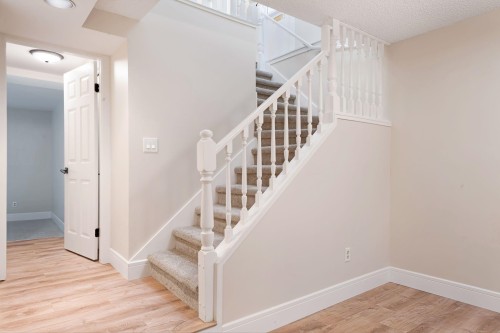 37-9000 Ash Grove Crescent, Burnaby, BC 