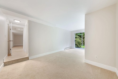 37-9000 Ash Grove Crescent, Burnaby, BC 