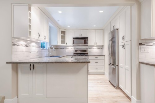 37-9000 Ash Grove Crescent, Burnaby, BC 