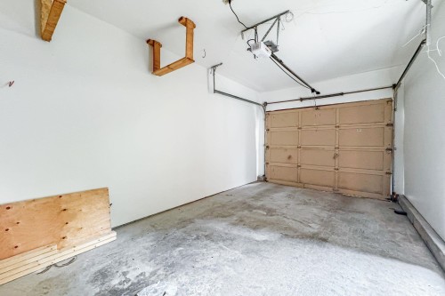 37-9000 Ash Grove Crescent, Burnaby, BC 