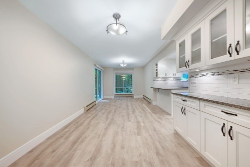 37-9000 Ash Grove Crescent, Burnaby, BC 