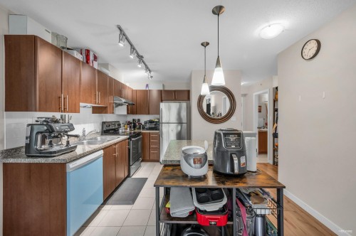 303-1178 Heffley Crescent, Coquitlam, BC 