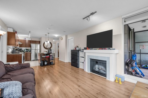 303-1178 Heffley Crescent, Coquitlam, BC 