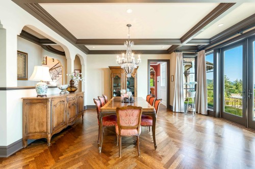 4672 Clovelly Walk, West Vancouver, BC 