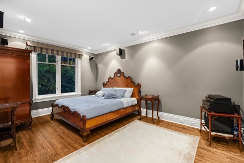 3090 Mathers Avenue, West Vancouver, BC 