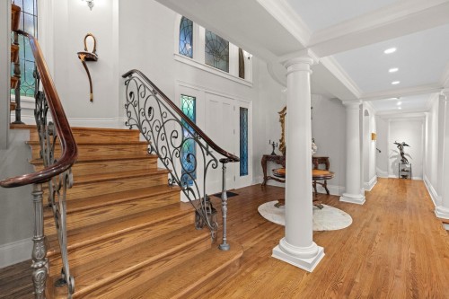 3090 Mathers Avenue, West Vancouver, BC 