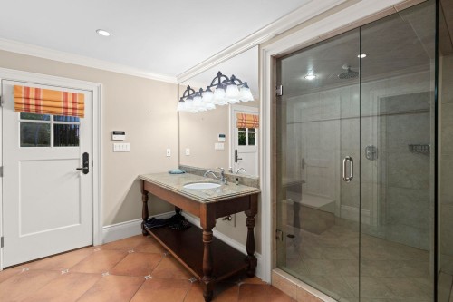 3090 Mathers Avenue, West Vancouver, BC 