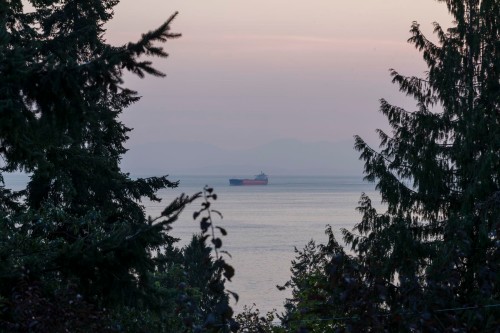 3090 Mathers Avenue, West Vancouver, BC 