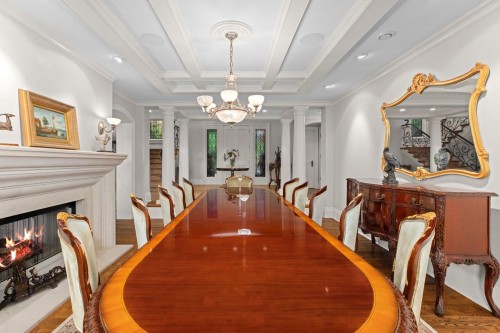 3090 Mathers Avenue, West Vancouver, BC 