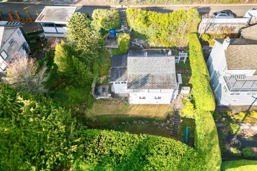 3575 Sunset Lane, West Vancouver, BC 