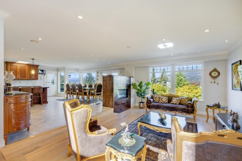 2329 Oneida Drive, Coquitlam, BC 