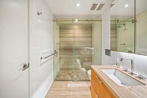 212-7128 Adera Street, Vancouver, BC 