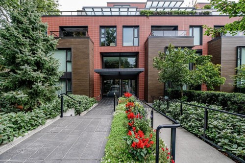 212-7128 Adera Street, Vancouver, BC 