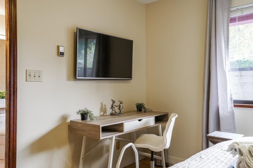 6379 Bruce Street, West Vancouver, BC 