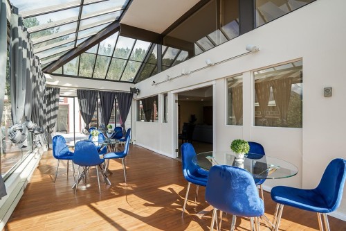 6379 Bruce Street, West Vancouver, BC 