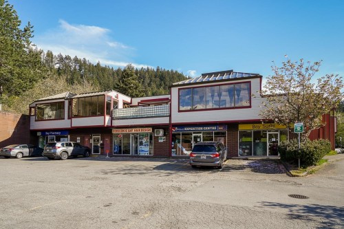 6379 Bruce Street, West Vancouver, BC 