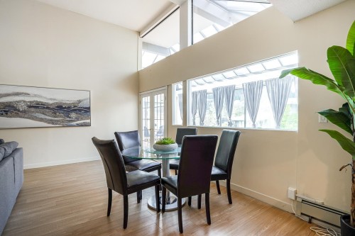 6379 Bruce Street, West Vancouver, BC 