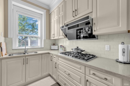 8371 Fairhurst Road, Richmond, BC 