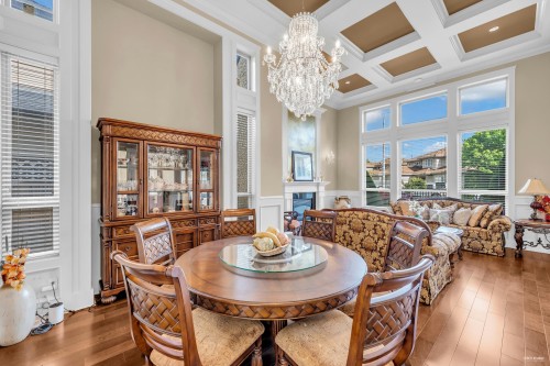 8371 Fairhurst Road, Richmond, BC 