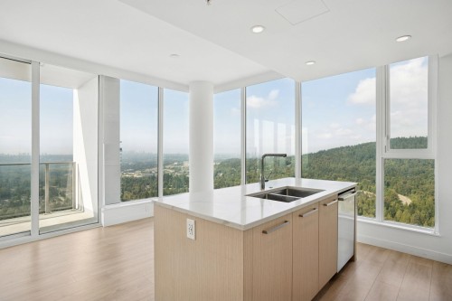 4201-567 Clarke Road, Coquitlam, BC 