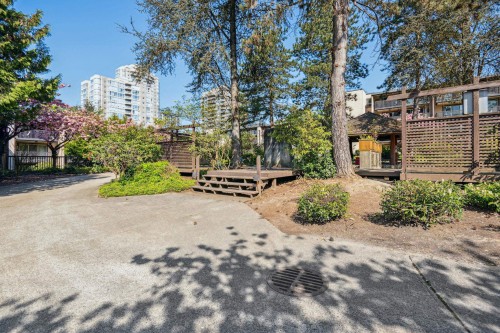 101-9857 Manchester Drive, Burnaby, BC 