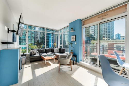 702-1211 Melville Street, Vancouver, BC 