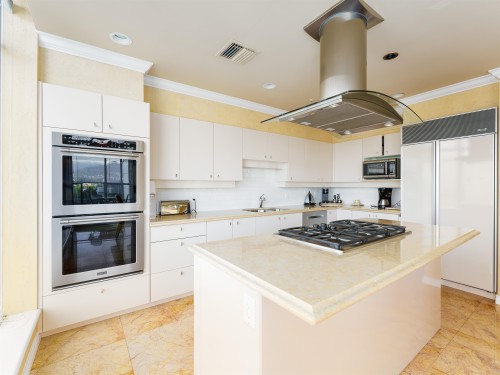 Ph3-1790 Bayshore Drive, Vancouver, BC 